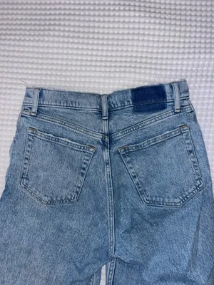 Abercrombie Jeans 90s Straight Ultra High-Rise thumbnail 3