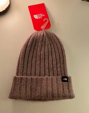 Beanie Hat💕 thumbnail 1