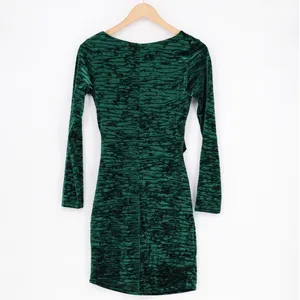 Lulus in a Gleam Bodycon Dress Womens Medium Forest Green Velvet Long Sleeve thumbnail 5