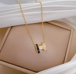 Gold H letter stainless steel necklace thumbnail 2