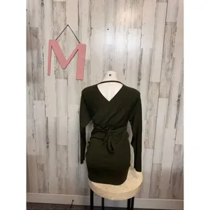 Love Always Olive Green Wrap Mini Dress Size MED Long Sleeve Bodycon Tie Waist V thumbnail 4