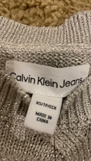 Calvin Klein Sweater thumbnail 2