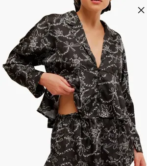 Free People intimately Black Floral Button-Down sleep Blouse size XL. thumbnail 1