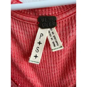 We The Free Free People Womens Small Coral Red Waffle Knit‎ Henley Thermal Top thumbnail 3