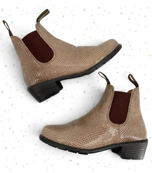Blundstone Tan Heeled Boots Shell Lizard Print Snakeskin Neutral Booties Size 9 thumbnail 1