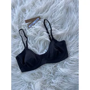 Skims Fits Everybody Unlined Demi Bra Onyx Size 32D thumbnail 3