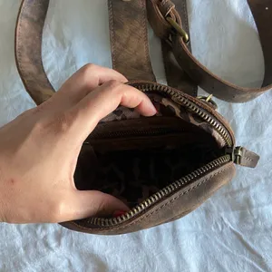 109%genuine suede cross bag purse length 7, height 6, width 2 thumbnail 3