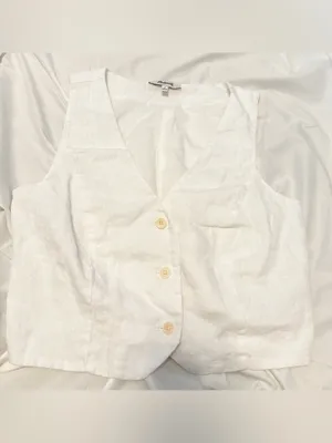 Madewell 100% Linen Button Front Vest in White (Size 4) thumbnail 2