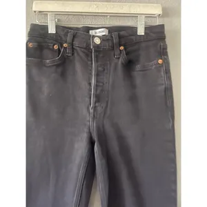 Re/Done Originals High Rise Ankle Crop in Faded Black thumbnail 6