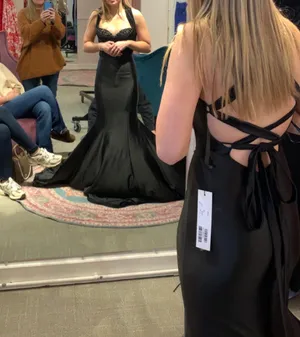 Jovani Prom Dress thumbnail 2