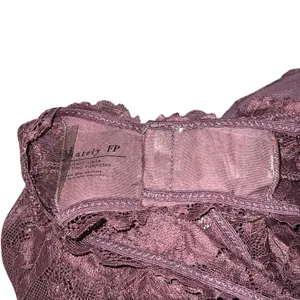Intimately‎ Free People Plum Jam Everyday Lace Bodysuit Size Small Sheer New $58 thumbnail 6