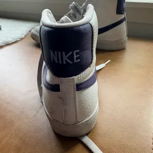 Nike Blazer Mid 77 White Purple Leather‎ High Top Sneakers Size 7Y/8.5 Womens thumbnail 6