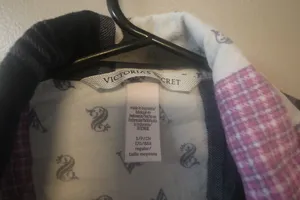 Victoria's Secret plaid flannel path quilt pajamas sleep shirt with pocket in light pink, dark pink and black size small. thumbnail 10