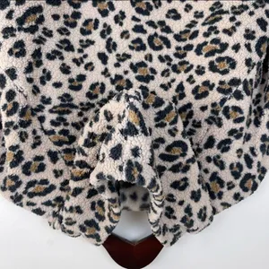 American Eagle Outfitters Animal Print Leopard Sherpa Fleece Hoodie Sweatshirt thumbnail 7