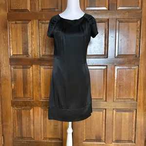 Vintage CACHE 100% Silk Satin Cocktail Dress Black Size 4 LBD Cap‎ Sleeve Luxe thumbnail 2