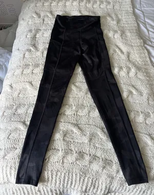 camo Aeropostale leggings thumbnail 1