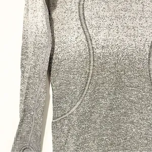 Lululemon Grey Swiftly Tech Long Sleeve Shirt Athletic Workout Size 6 thumbnail 3