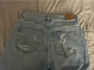 American Eagle Stretch Ripped Mom Jean thumbnail 7