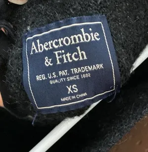 Abercrombie And Fitch Sweater thumbnail 5
