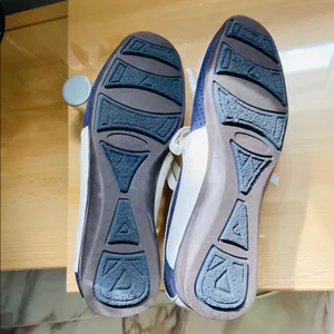 Coldwater Creek Casual comfy leather loafers💙🤍💙 thumbnail 7