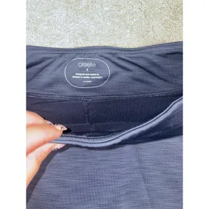 oiselle skort athletic skort heathered navy s thumbnail 4