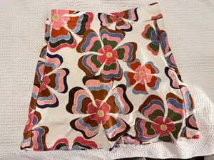 Smith & Quinn golf skirt thumbnail 1