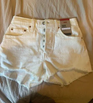 Jeans High-Rise Shorts thumbnail 1