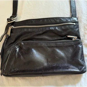 HOBO International Black Leather Crossbody Bag Multi Pocket Zip Organizer Purse thumbnail 2