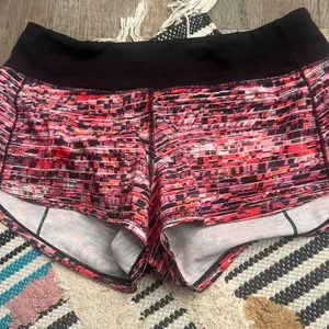 Lululemon speed short in size‎ 4 thumbnail 7