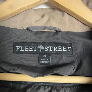 Fleet Street Vintage Women’s Olive Green Long Hooded Trench Rain Coat Size 12P thumbnail 7