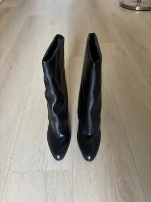 Marc Fisher Boots thumbnail 2