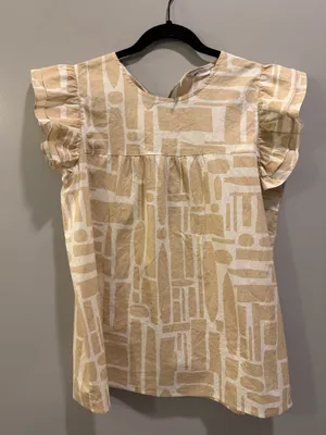 Michelle McDowell Patterned Flutter Sleeve Blouse Tan / Cream Size L thumbnail 1