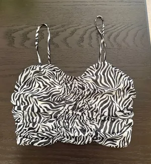 Zebra Cropped Tank Multiple thumbnail 1