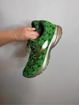 Brooks Brothers Brooks Launch 6 Run Lucky Womens 10 Green Gold Shamrock St Patricks Sneakers thumbnail 6