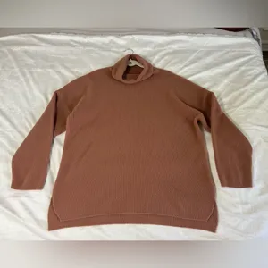 Abercrombie & Fitch Women's Tan‎ Cowl Neck Sweater thumbnail 5