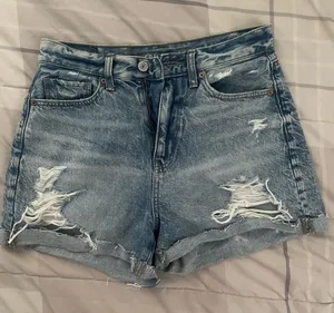American Eagle Outfitters Mom Jean Shorts thumbnail 1