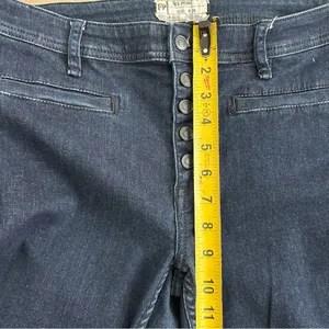 Free People Kaye Button Fly Mid Rise Flare Dark Wash Denim Jeans 28 thumbnail 9