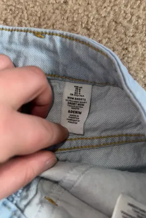 Ultra High Rise Mom Shorts thumbnail 4
