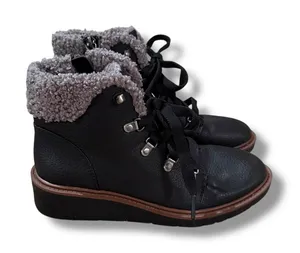 Dr. Scholl's Women's‎ Love To Ankle Black Faux Leather Shearling Booties Sz 8 thumbnail 1