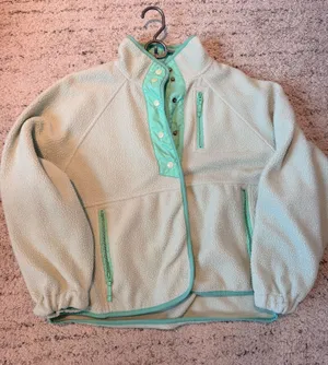 Green American Eagle Fleece thumbnail 1