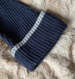 Love by Design Two-tone sweater thumbnail 3
