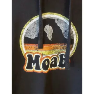 Lane Seven Women’s Cropped Black Moab Graphic Hoodie Size Small (5657) thumbnail 2