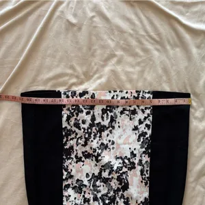 Y2K Banana Republic Abstract Black White Mini Dress Size 8 thumbnail 7