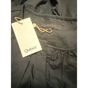 Quince Organic Cotton Poplin Tiered Mini Dress Black Short Sleeve‎ Smocked M thumbnail 6