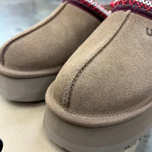Ugg Women's Black Slippers thumbnail 3