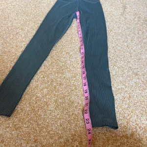 Beyond Yoga Womens High Waisted Ribbed Striped Leggings Small Athletic Active thumbnail 6
