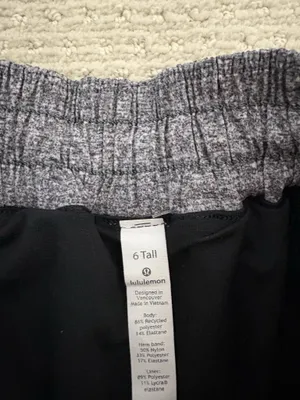Lululemon Shorts thumbnail 2
