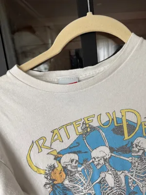 Junk Food grateful dead skeletons band tee bed of roses flea market short sleeve thumbnail 7