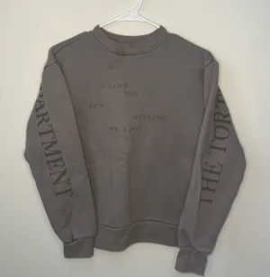 Taylor Swift Sweatshirt thumbnail 1