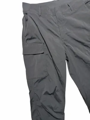 Athleta Trekkie Utility Cargo Black Pants Size 8 thumbnail 4